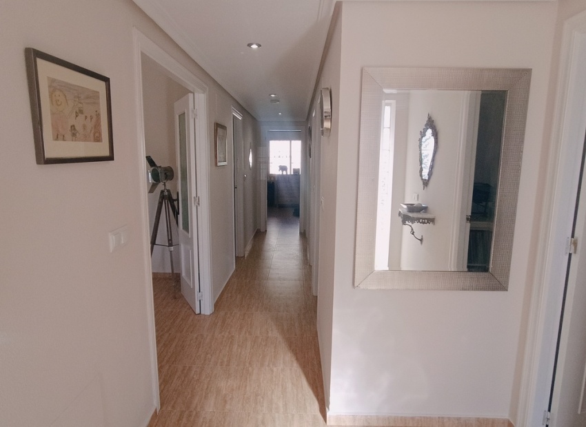 Resale - Villa - Avileses