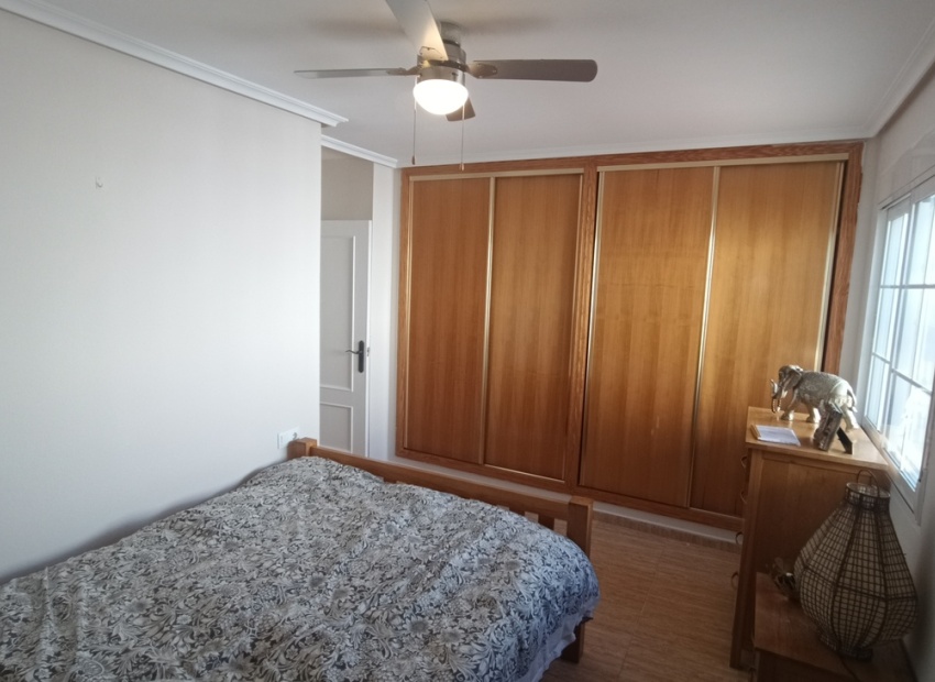 Resale - Villa - Avileses