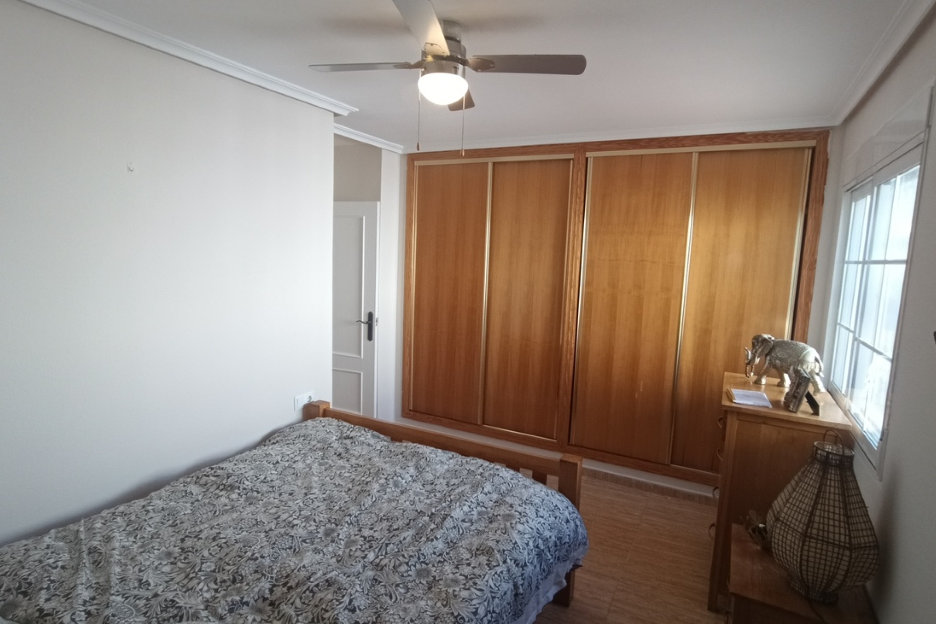 Resale - Villa - Avileses