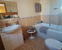 Resale - Villa - Avileses