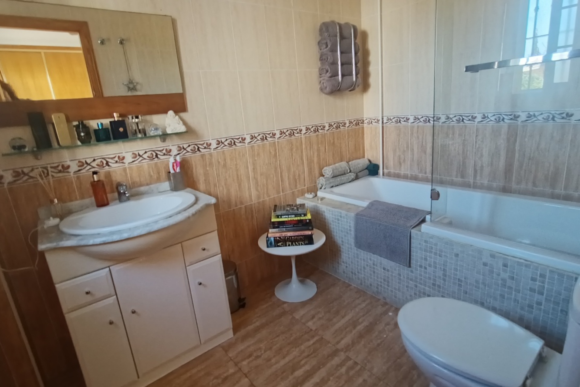 Resale - Villa - Avileses