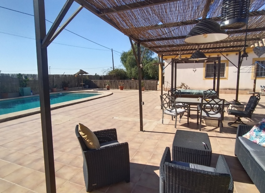 Resale - Villa - Avileses
