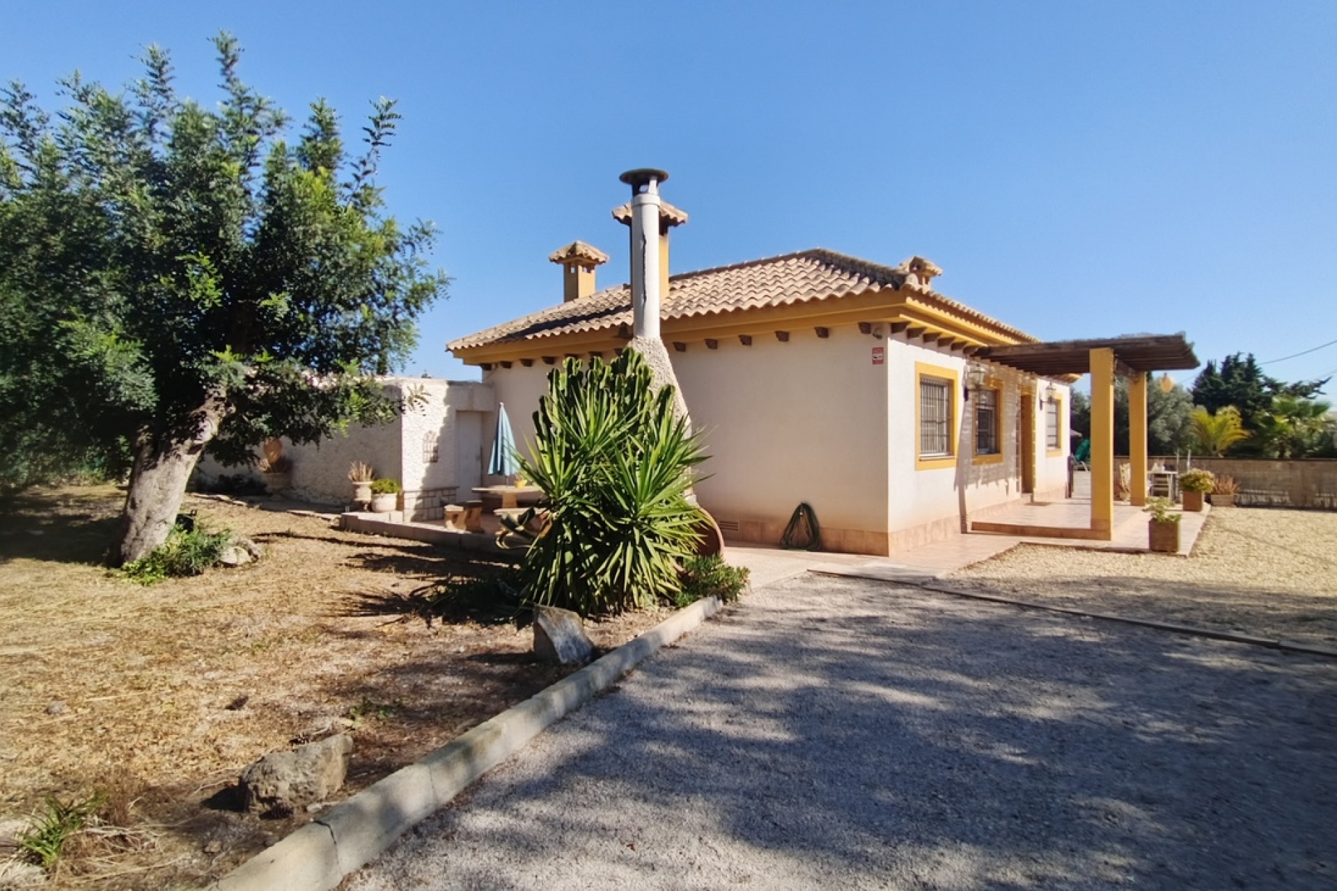 Resale - Villa - Avileses