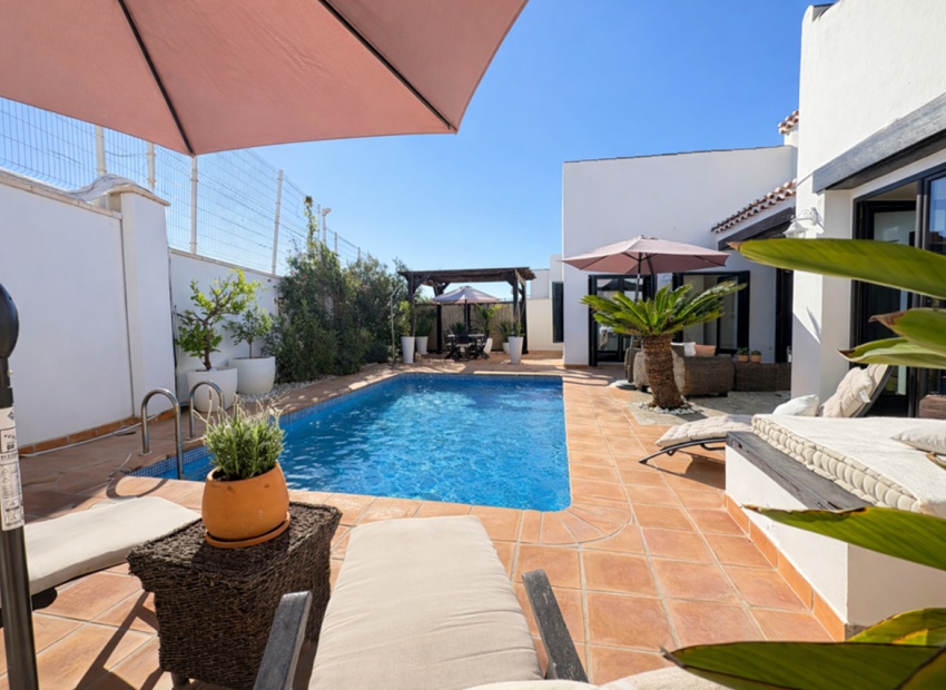 Resale - Villa - Banos y Mendigo - El Valle Golf Resort