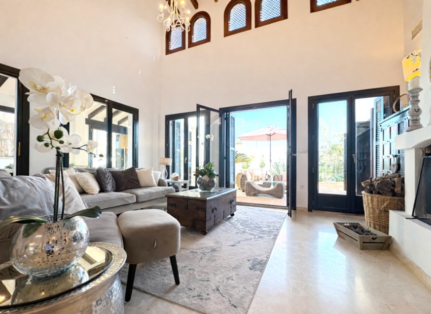 Resale - Villa - Banos y Mendigo - El Valle Golf Resort