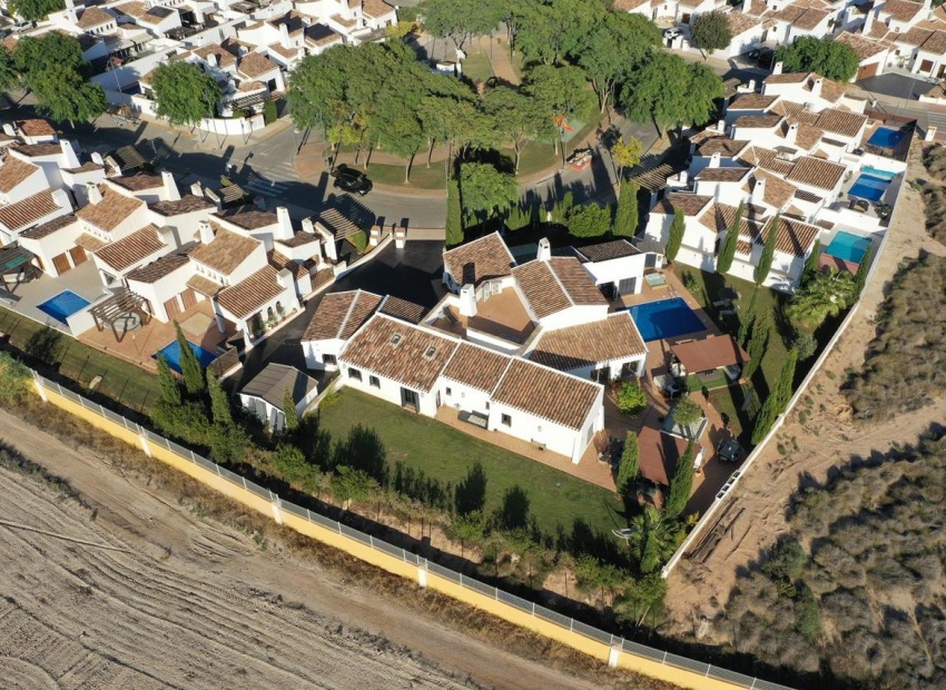 Resale - Villa - Banos y Mendigo - El Valle Golf Resort