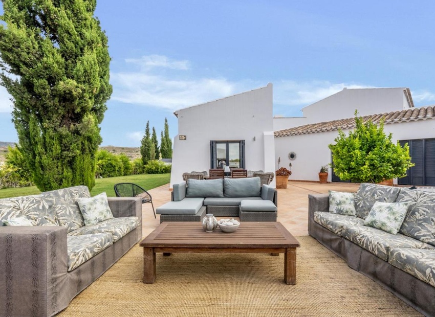 Resale - Villa - Banos y Mendigo - El Valle Golf Resort