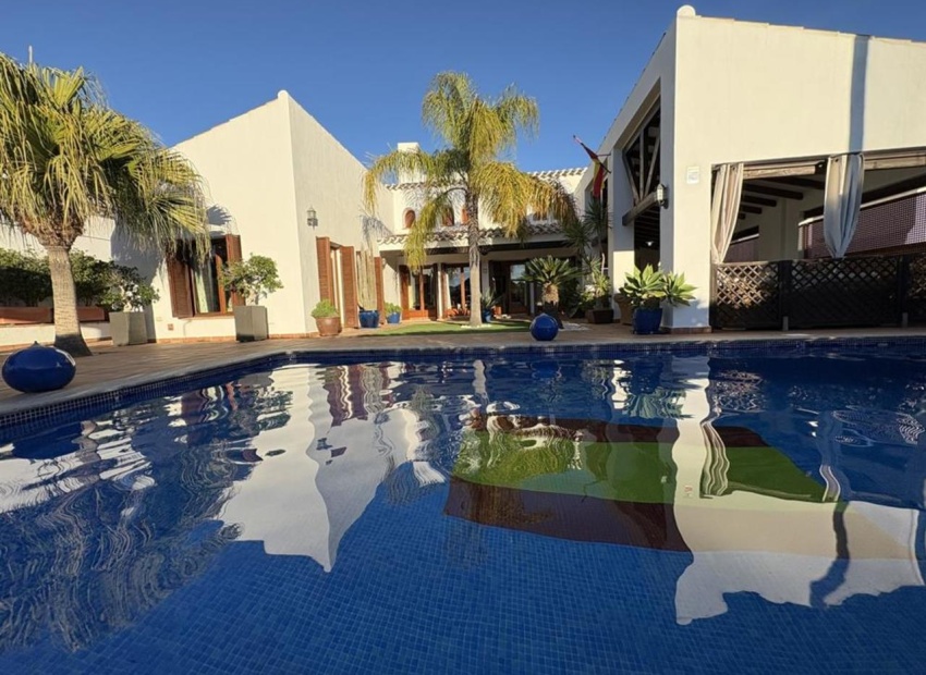 Resale - Villa - Banos y Mendigo - El Valle Golf Resort