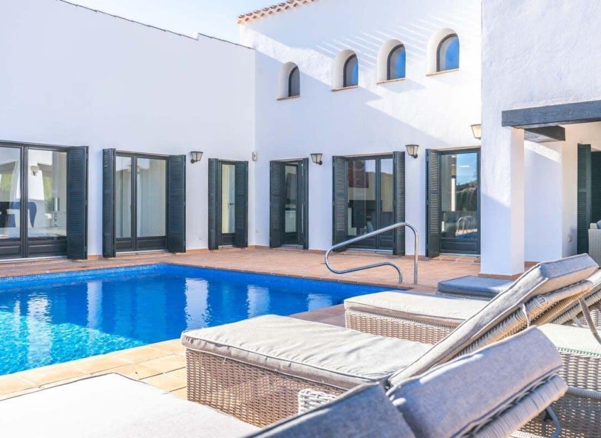 Resale - Villa - Banos y Mendigo - El Valle Golf Resort