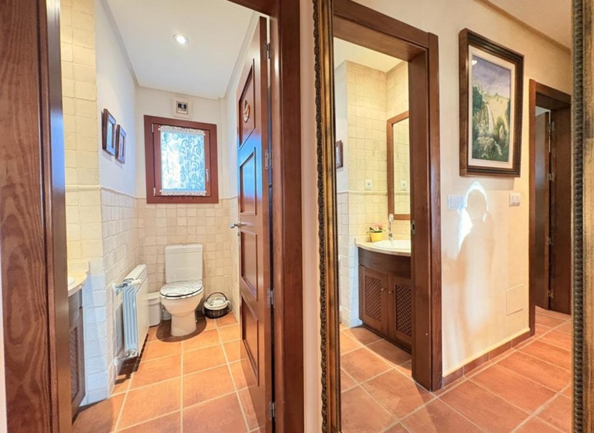 Resale - Villa - Banos y Mendigo - El Valle Golf Resort