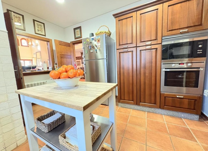 Resale - Villa - El Valle Golf Resort