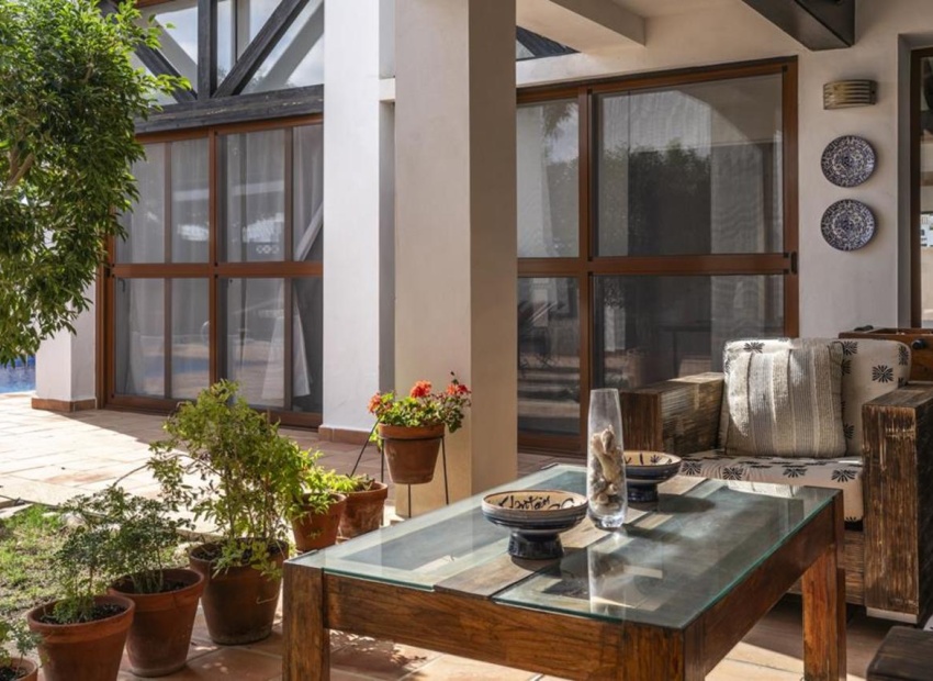 Resale - Villa - El Valle Golf Resort