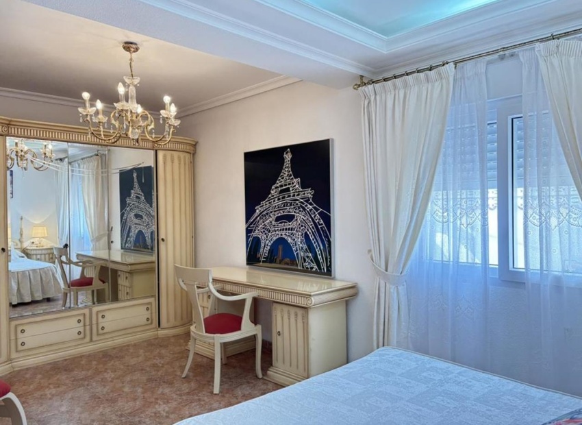 Resale - Villa - La Manga del Mar Menor