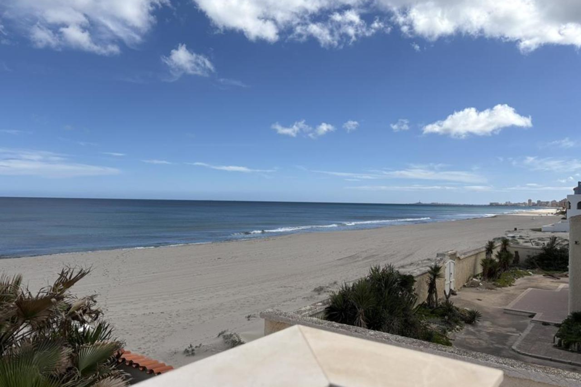 Resale - Villa - La Manga del Mar Menor