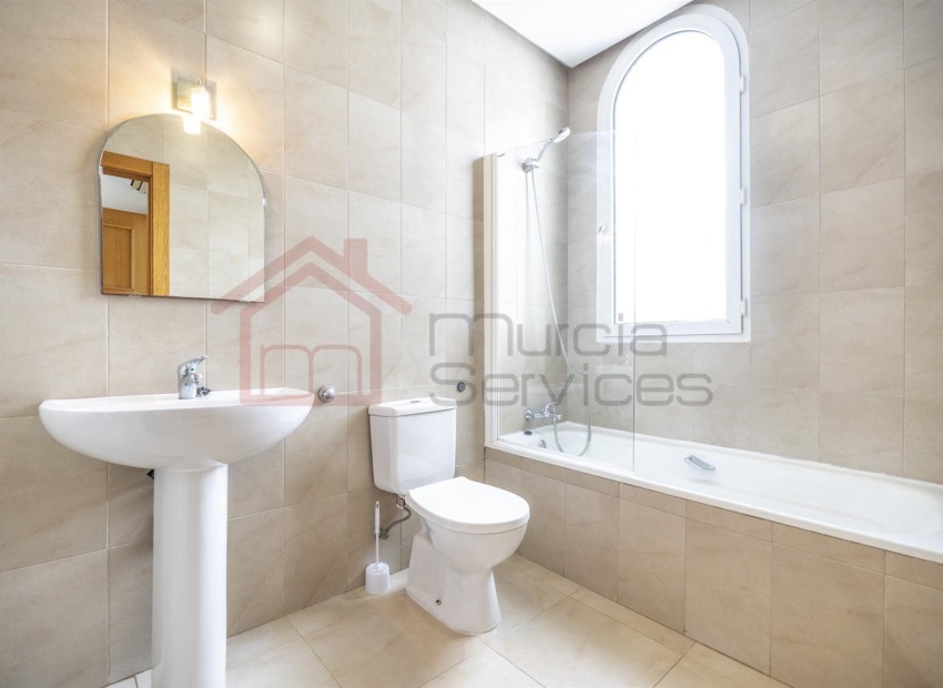 Resale - Villa - La Torre Golf Resort