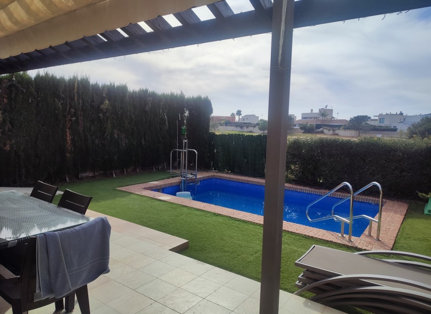 Resale - Villa - Peraleja Golf Resort - Peraleja Golf