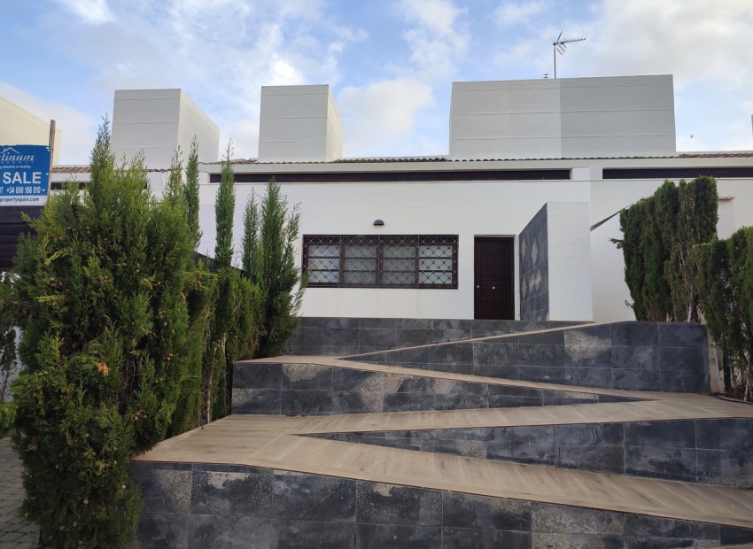 Resale - Villa - Peraleja Golf Resort - Peraleja Golf