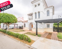 Resale - Villa - Roldan - La Torre Golf Resort