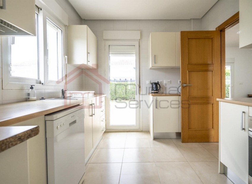 Resale - Villa - Roldan - La Torre Golf Resort