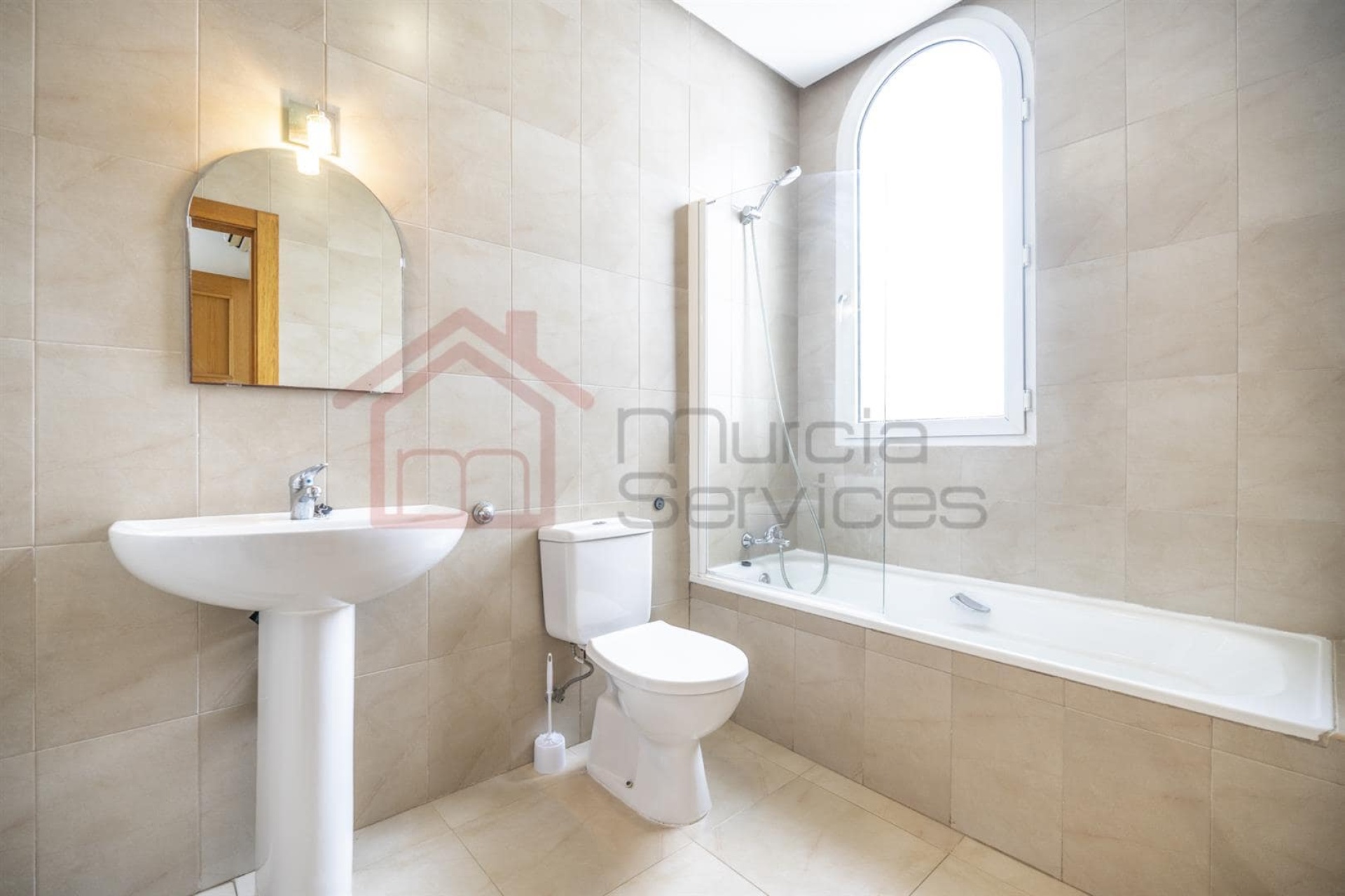 Resale - Villa - Roldan - La Torre Golf Resort