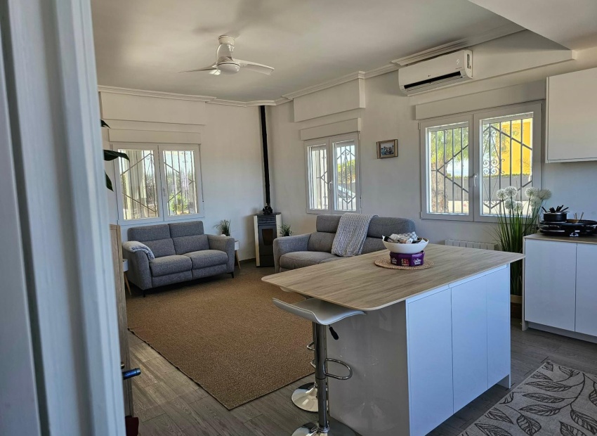 Resale - Villa - San Fulgencio