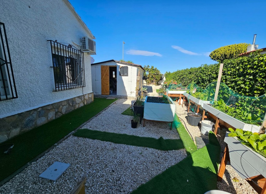 Resale - Villa - San Fulgencio