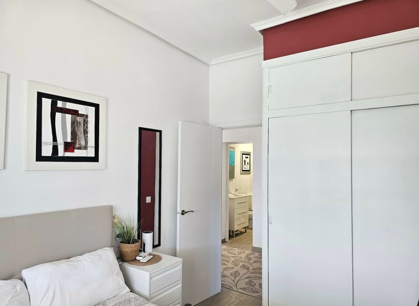 Resale - Villa - San Fulgencio