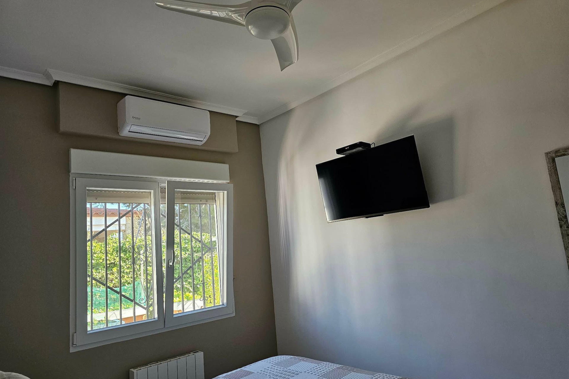 Resale - Villa - San Fulgencio