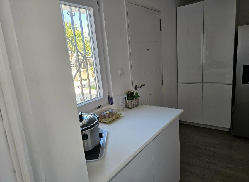 Resale - Villa - San Fulgencio