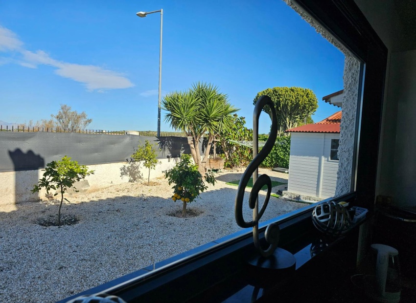 Resale - Villa - San Fulgencio