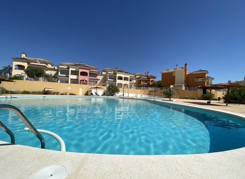 Reventa - Apartamento - Altaona Golf and Country Village