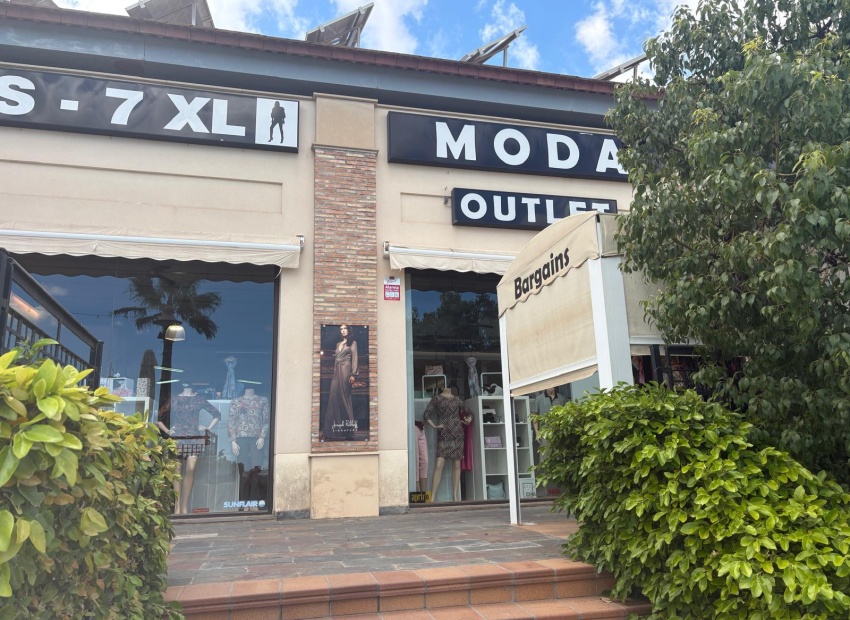 Reventa - Comercial - Algorfa - La Finca Golf