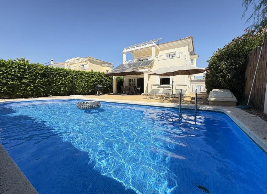 Reventa - Villa - Altaona Golf and Country Village