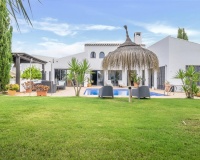 Reventa - Villa - Banos y Mendigo - El Valle Golf Resort