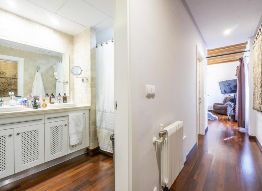 Reventa - Villa - Banos y Mendigo - El Valle Golf Resort