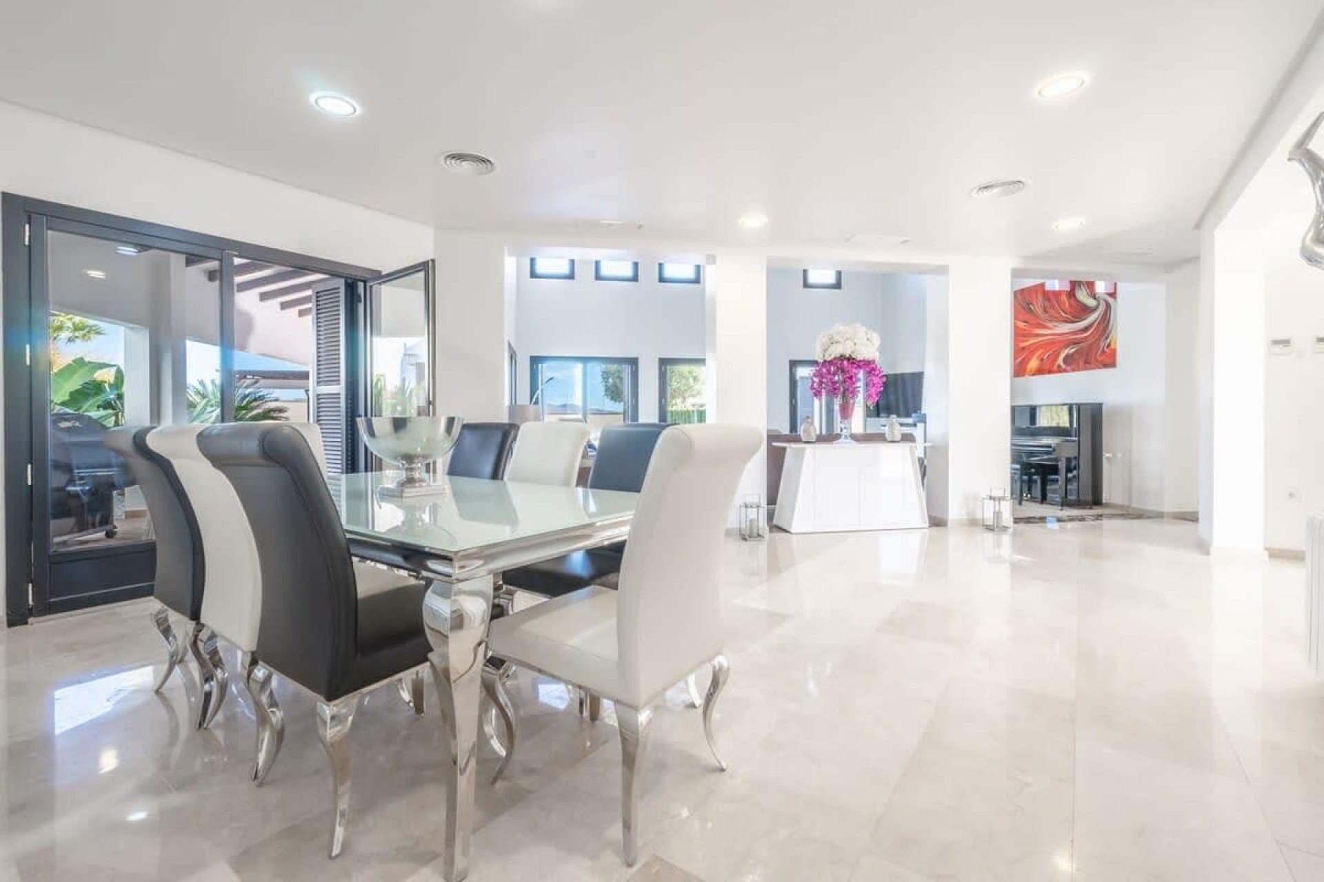 Reventa - Villa - Banos y Mendigo - El Valle Golf Resort