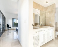 Reventa - Villa - Banos y Mendigo - El Valle Golf Resort