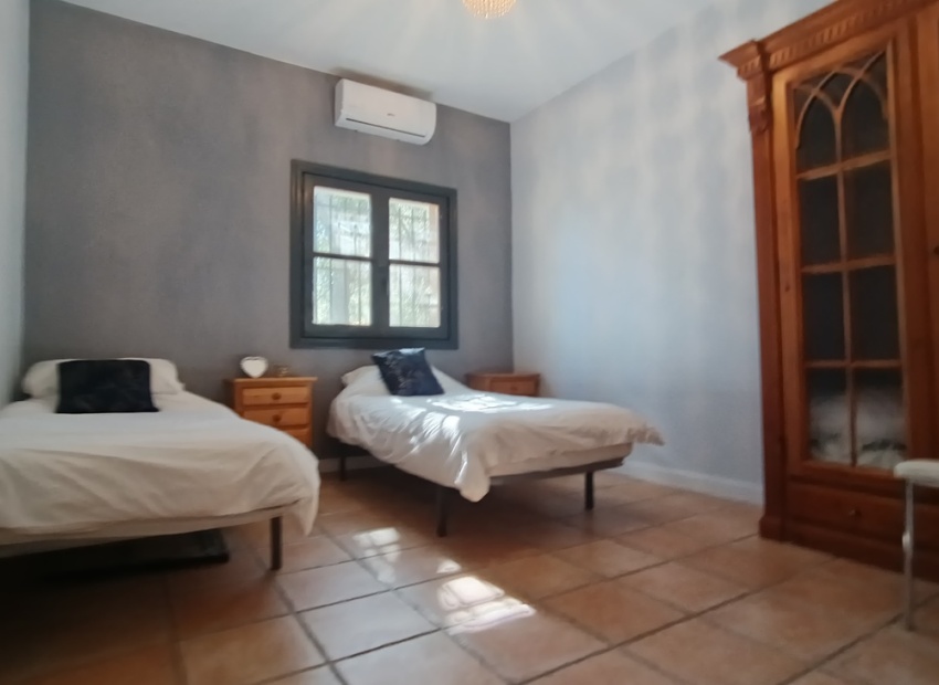 Reventa - Villa - Canadas De San Pedro