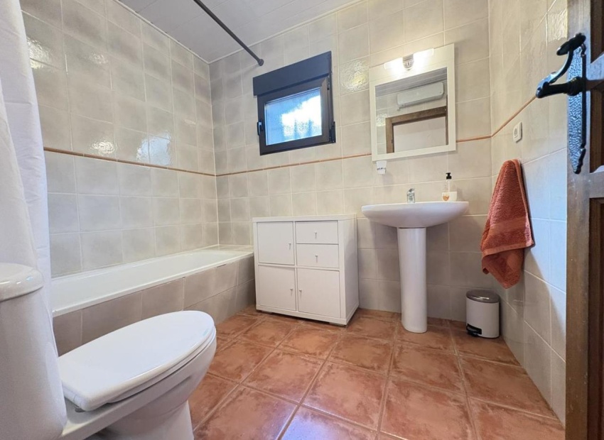 Reventa - Villa - Sucina