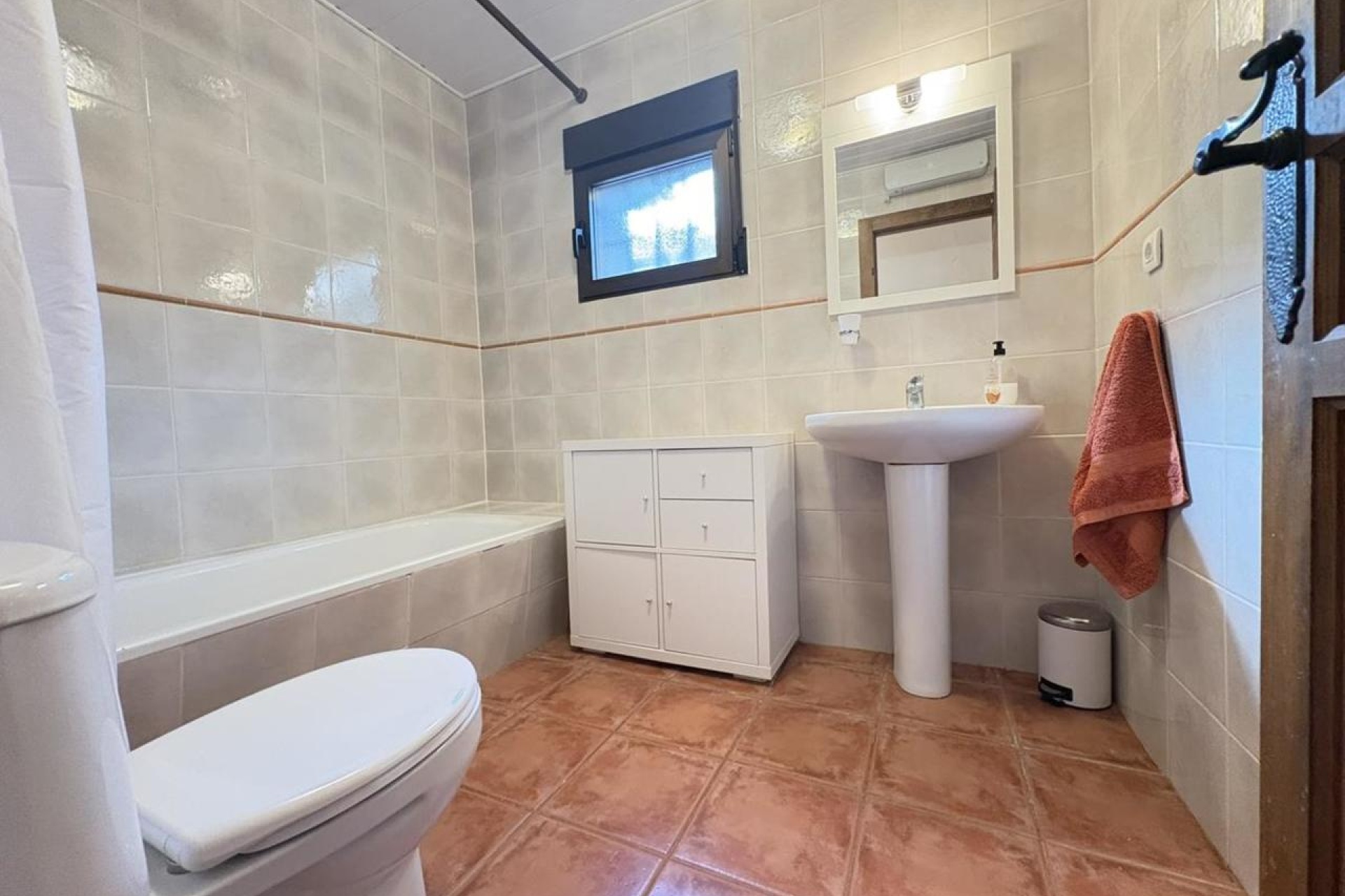 Reventa - Villa - Sucina