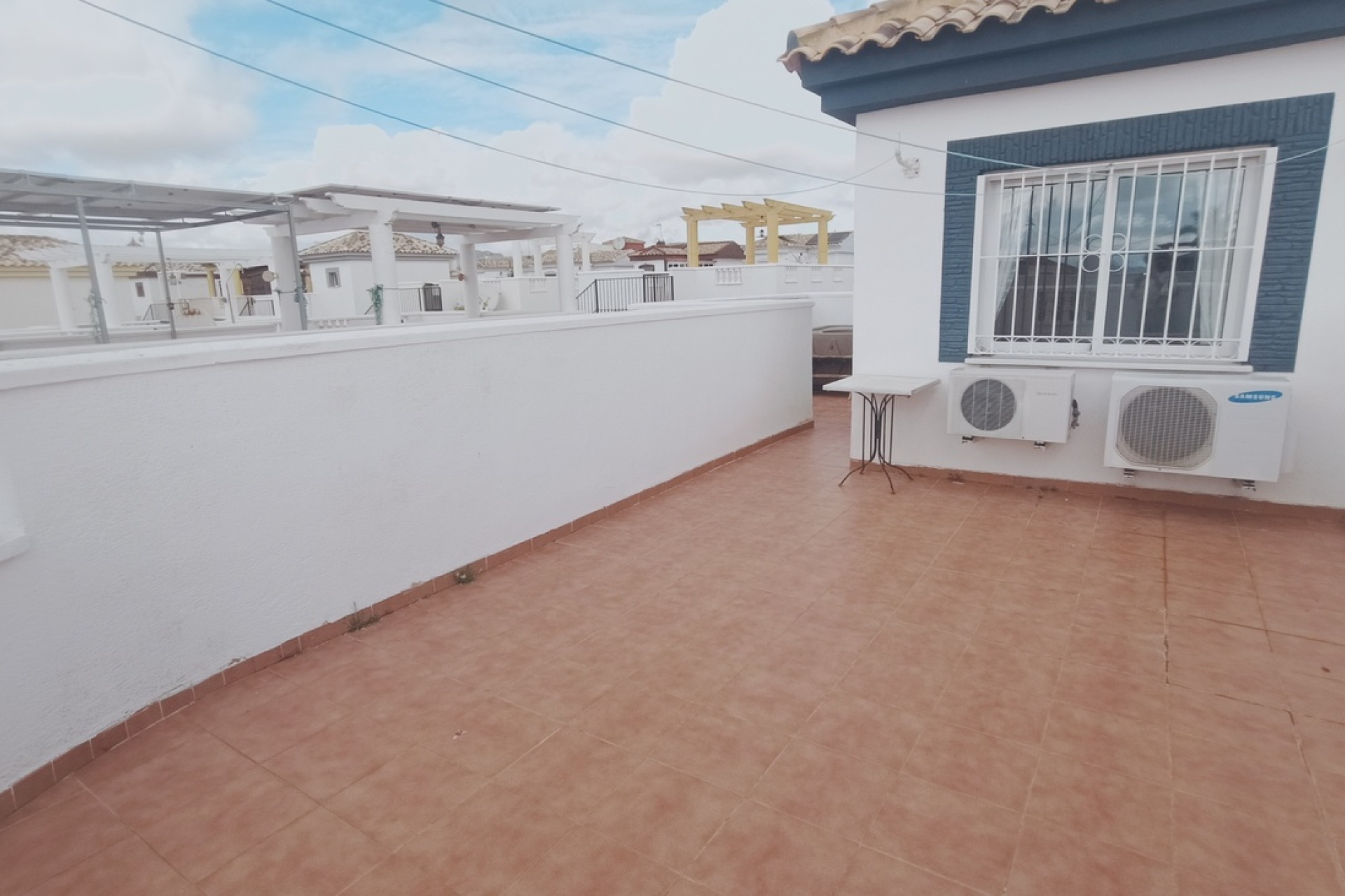 Reventa - Villa - Sucina