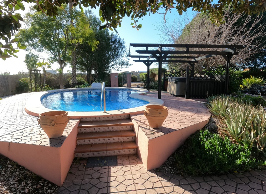 Revente - Villa - Orihuela