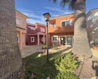 Salon cuisine ouverte villa Altaona