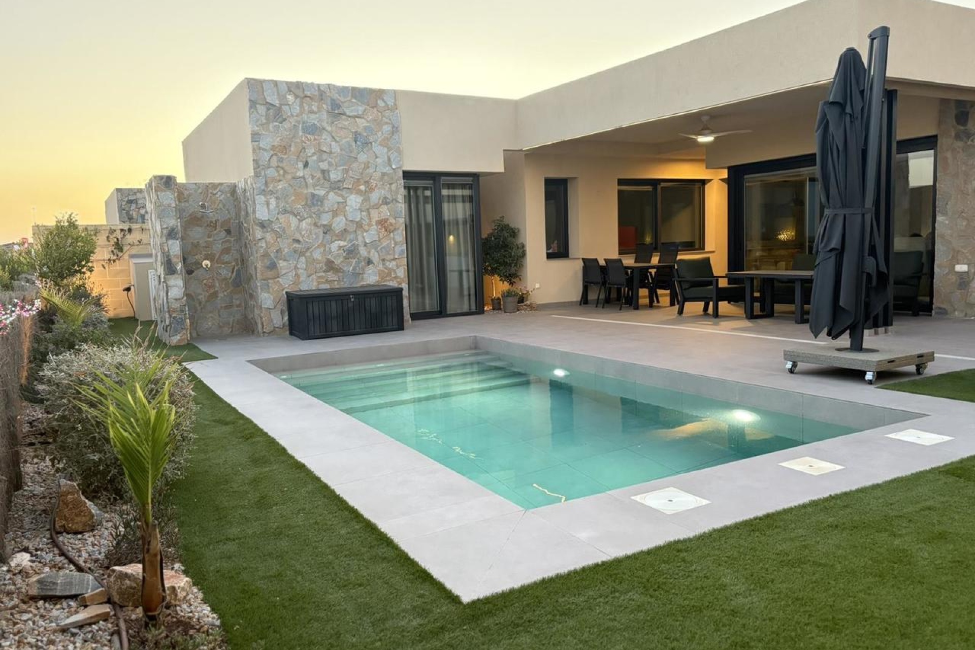 Villa moderna con piscina Altaona Golf Murcia