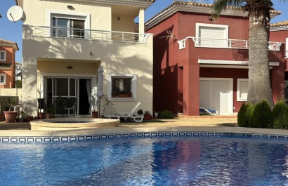 Villa - Resale - Altaona Golf and Country Village - Altaona Golf and Country Village