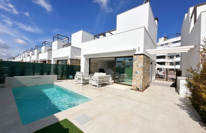 Villa - Resale - Santa Rosalia Lake and Life Resort - Santa Rosalia Lake and Life Resort