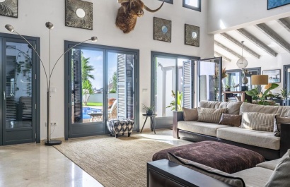 Reventa - Villa - Banos y Mendigo - El Valle Golf Resort