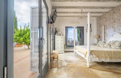 Reventa - Villa - Banos y Mendigo - El Valle Golf Resort