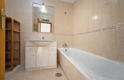 Revente - Maison de ville - Sucina