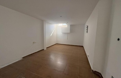 Revente - Maison de ville - Sucina